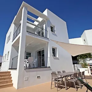  Villa Bella, 350m Zum